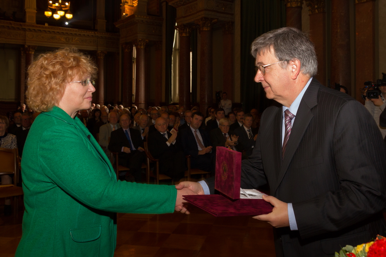 Balogh Margitot Szily Kálmán-díjjal tüntették ki