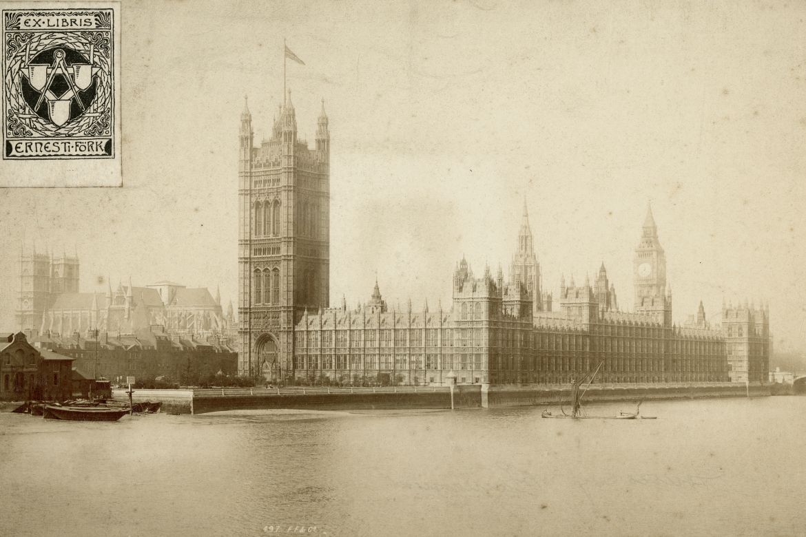 03 3 013 A londoni parlament osszkepe a Temze felol 1170